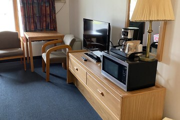 Room 22 of 39