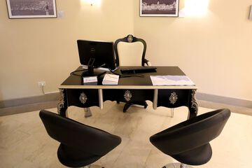Concierge desk