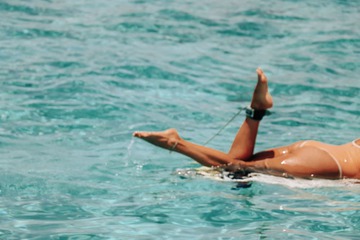 Surfing/boogie boarding