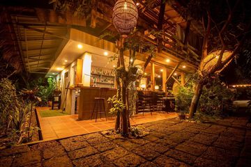 Poolside bar