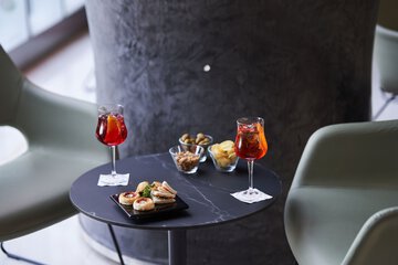 Snack bar