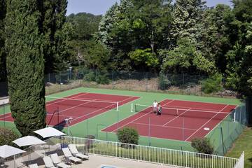 Tennis court