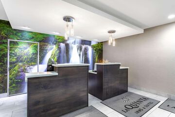 Hotel Interior 12 of 41