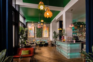 Breakfast/Coffee Service 87 of 97