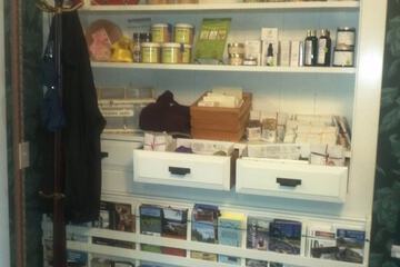 Gift shop