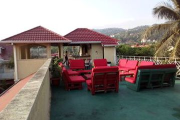 Hotel Lounge