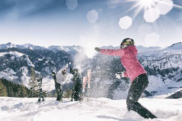 Snow and ski sports