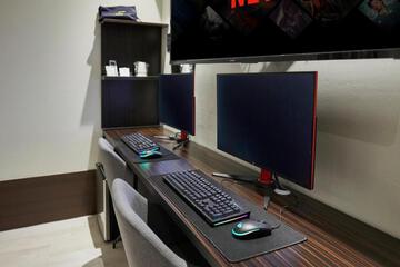Photo 19