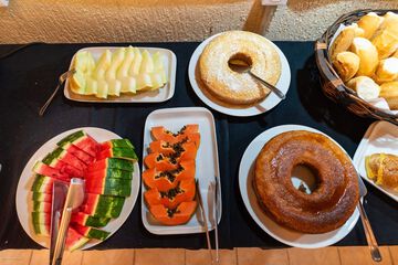 Breakfast meal