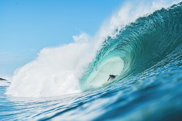 Surfing/boogie boarding