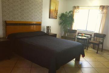 Photo 18