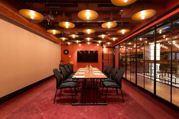 Meeting facility