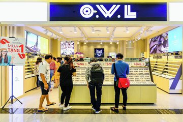 Shopping mall