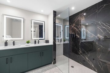 Bathroom shower