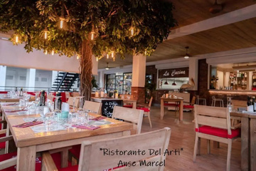 restaurant