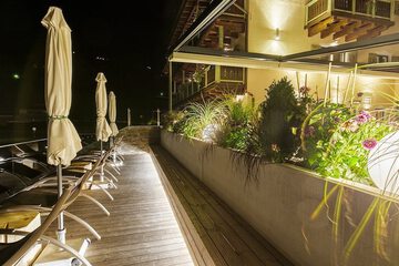 Sundeck