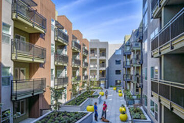 Hotel Exterior 46 of 58