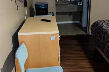 Photo 4