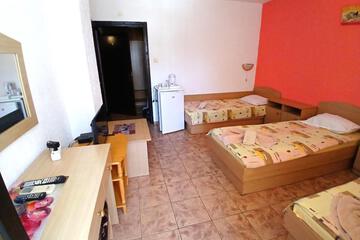 Photo 53