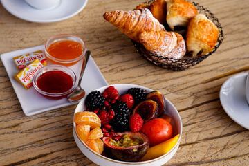Breakfast meal