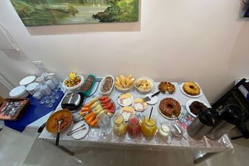 Breakfast meal