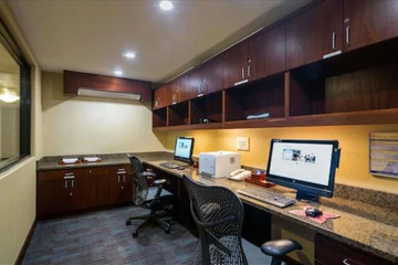 Business Center 35 of 39