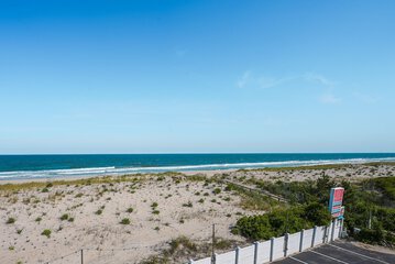 Beach/ocean view