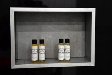 Bathroom amenities