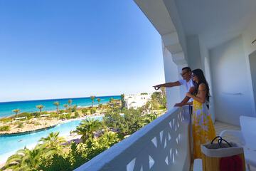 Beach/ocean view