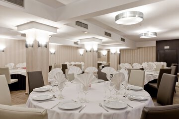 Reception hall