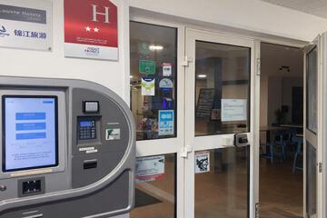 Vending machine