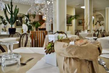 Breakfast area