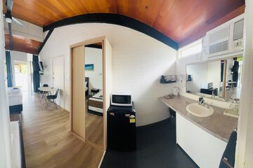 Private kitchenette