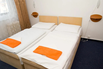 guest_rooms