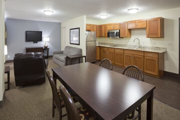 Room 13 of 32