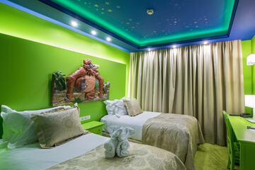 Children's theme room