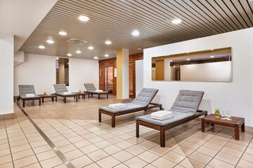 Steam room