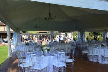 Indoor wedding