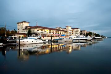 Marina
