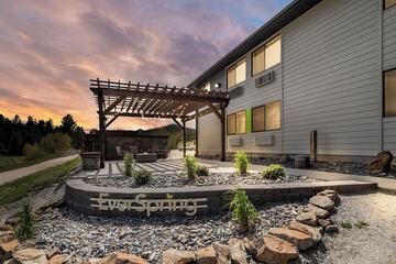 Terrace/Patio 30 of 33