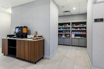 Snack bar