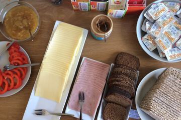 Breakfast buffet