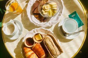 Breakfast meal