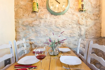 restaurant