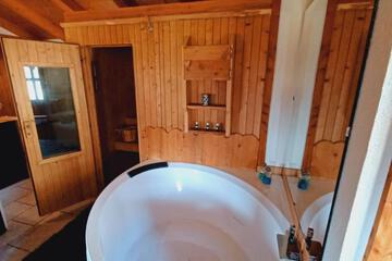 Photo 47
