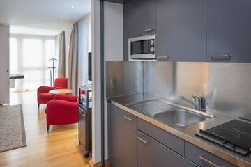Private kitchenette