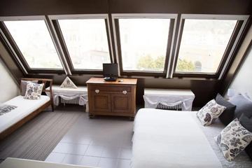 guest_rooms