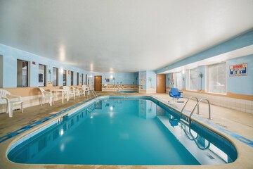 Quality Inn OFallon IL - St. Louis