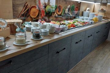 Breakfast buffet