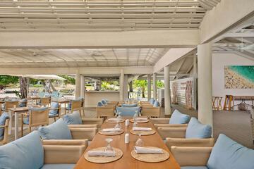 Beach bar